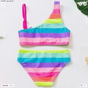 New girl’s 2 piece rainbow swim suit 5-6
